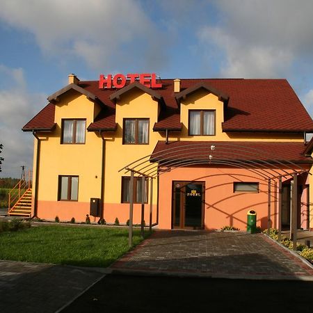 Hotel Kuznia Oberza Polska Łysomice Esterno foto