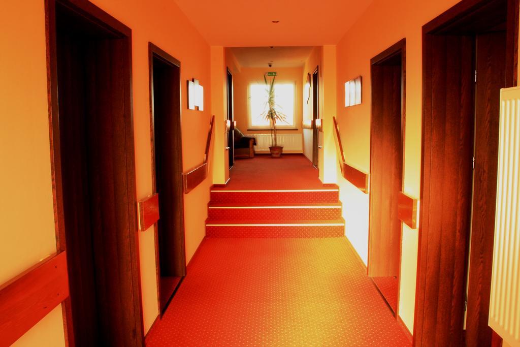 Hotel Kuznia Oberza Polska Łysomice Esterno foto
