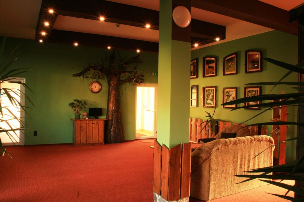 Hotel Kuznia Oberza Polska Łysomice Esterno foto