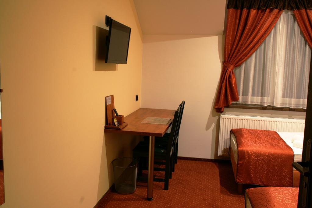 Hotel Kuznia Oberza Polska Łysomice Camera foto