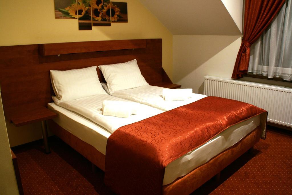 Hotel Kuznia Oberza Polska Łysomice Camera foto